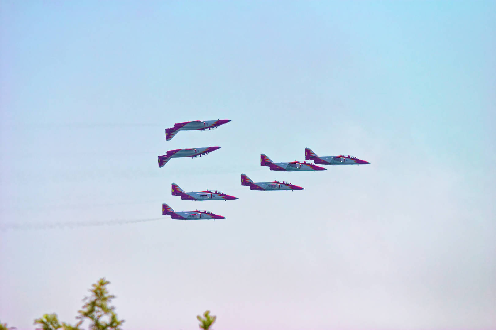 Patrulla Águilla, Festa al Cel