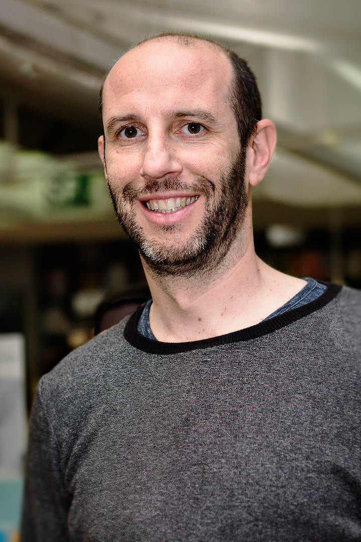 Philippe PUJOL, journaliste et écrivain.